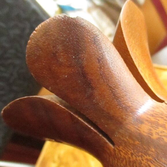 Vintage MCM Monkey Pod Carved Wooden Pineapple Toothpick Appetizer Holder 8" - Picture 8 of 9